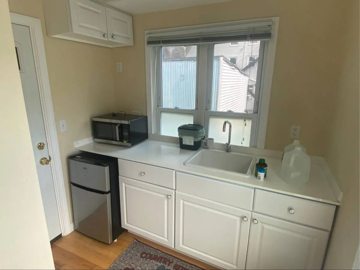 10 Fulkerson St, East Cambridge