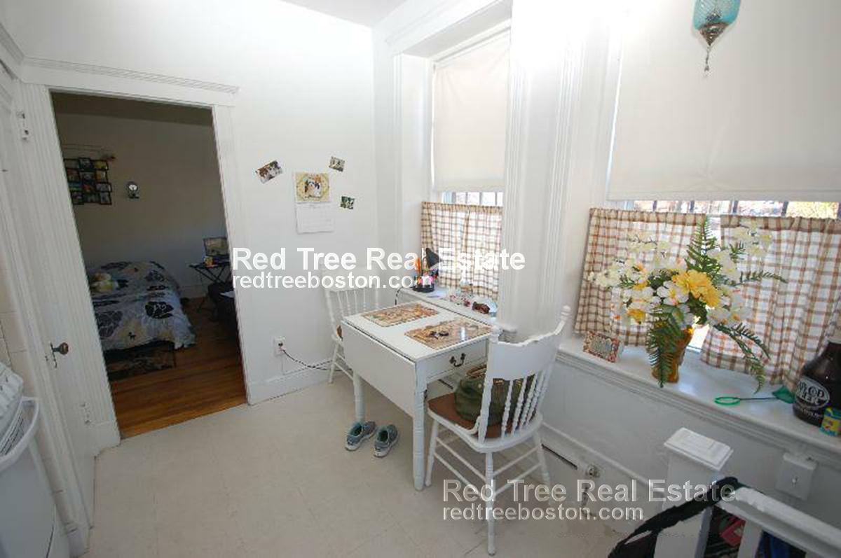 90 Chiswick Rd, Brighton