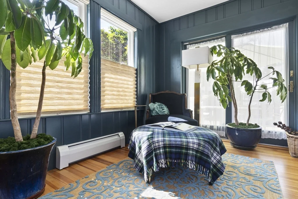 117 Eastern Ave, Essex