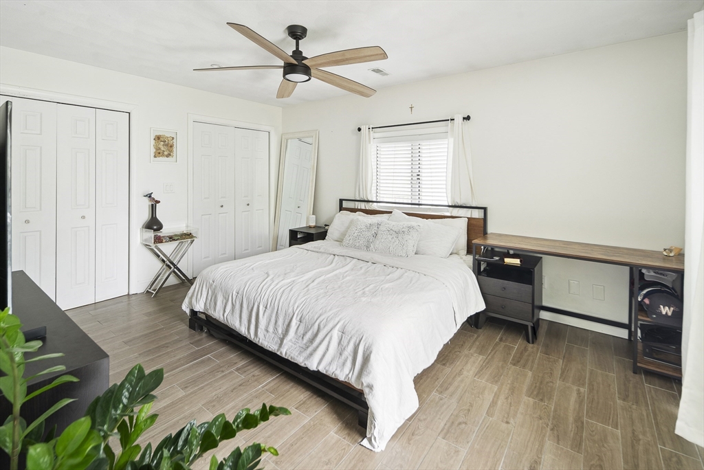 50 Triton Ave, Point Shirley