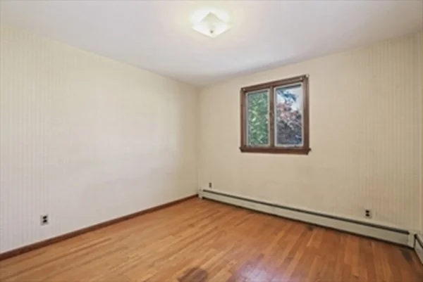 11A Centre Ln, West Roxbury