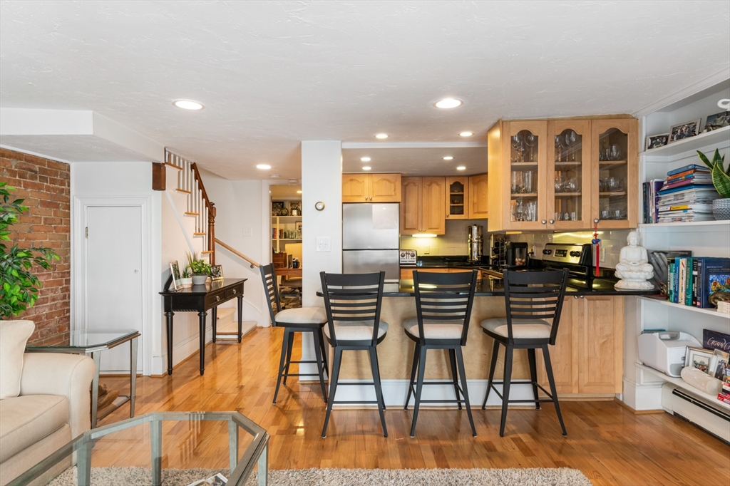 18 Dartmouth Pl, South End