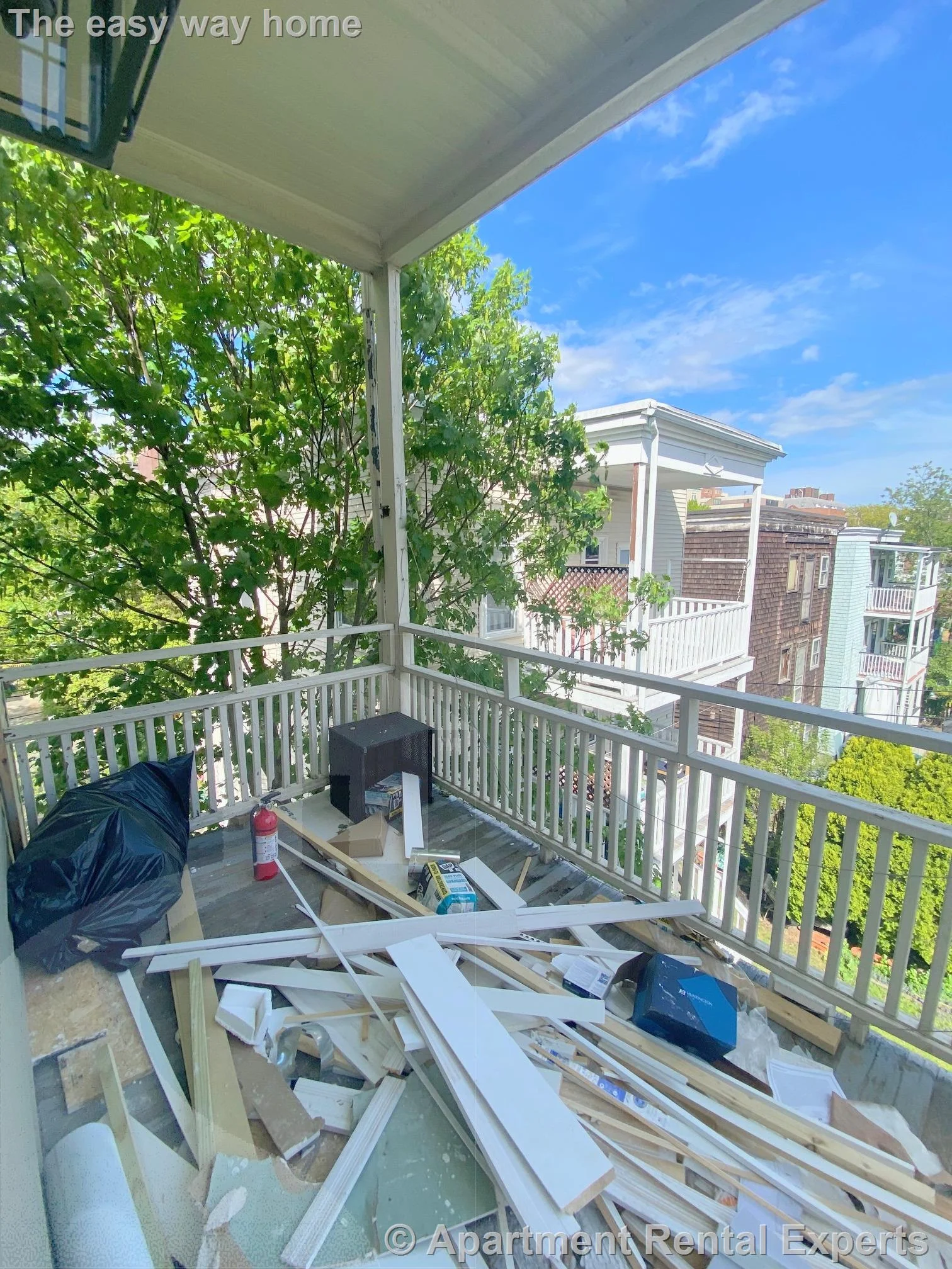 32 Putnam Ave, Riverside