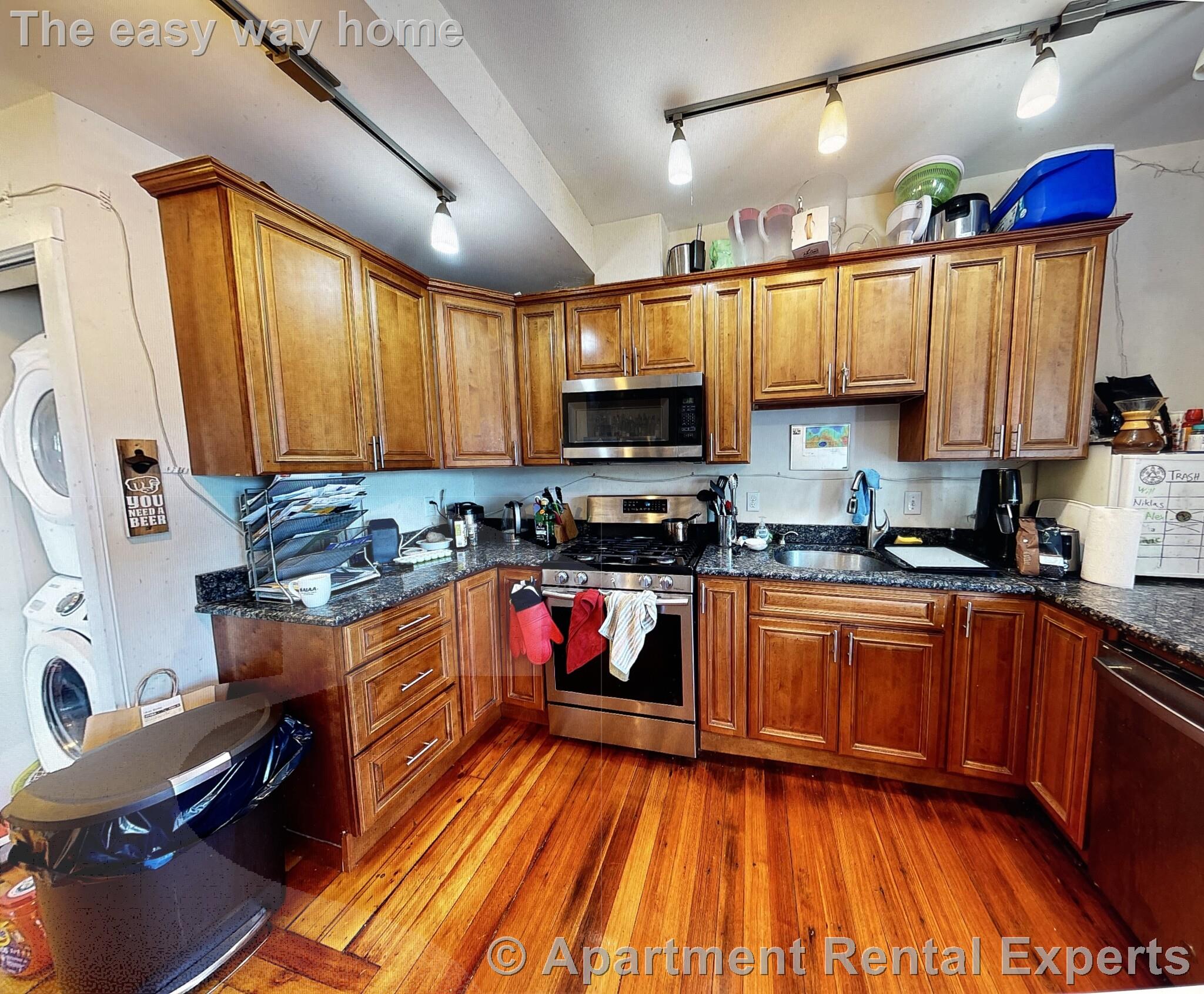 231 Norfolk St, Central Square