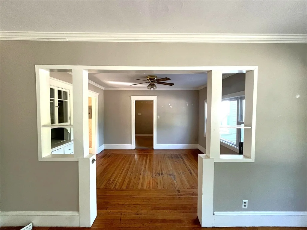 105 Shore Dr, Ten Hills