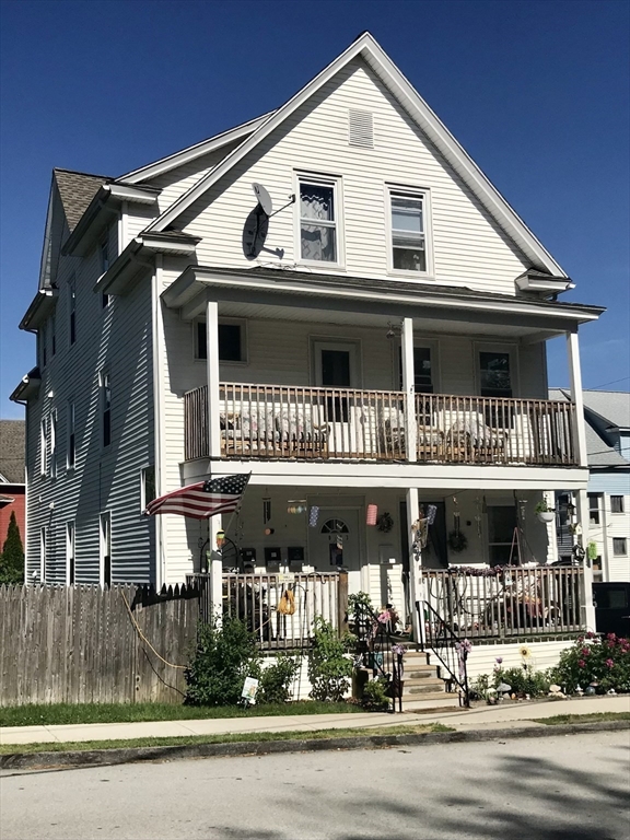 8 Stearns St, Worcester