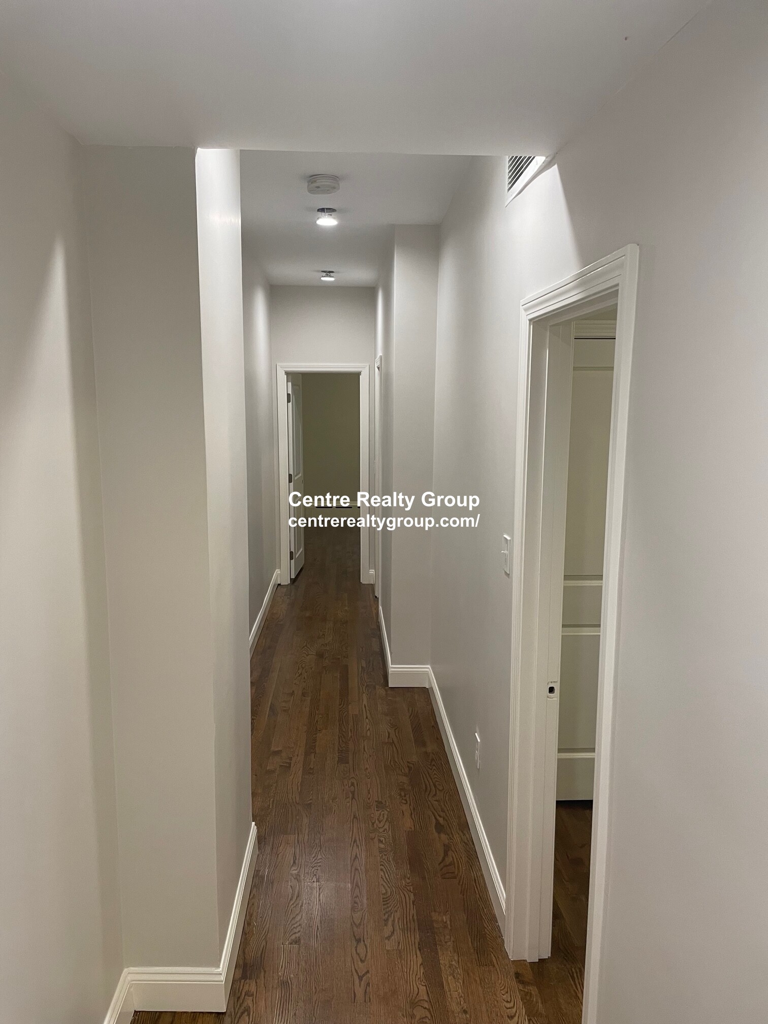 1712 Beacon St, Brookline