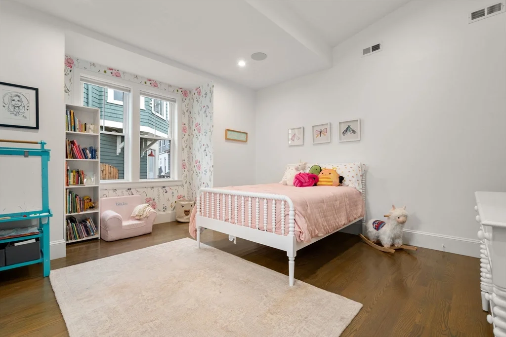 5 Caspian Way, Dorchester