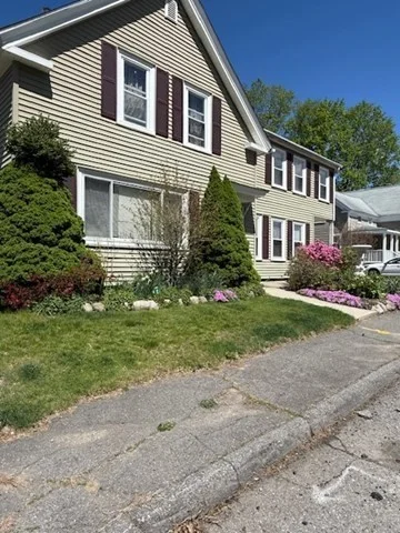 11 Elm St, Ayer
