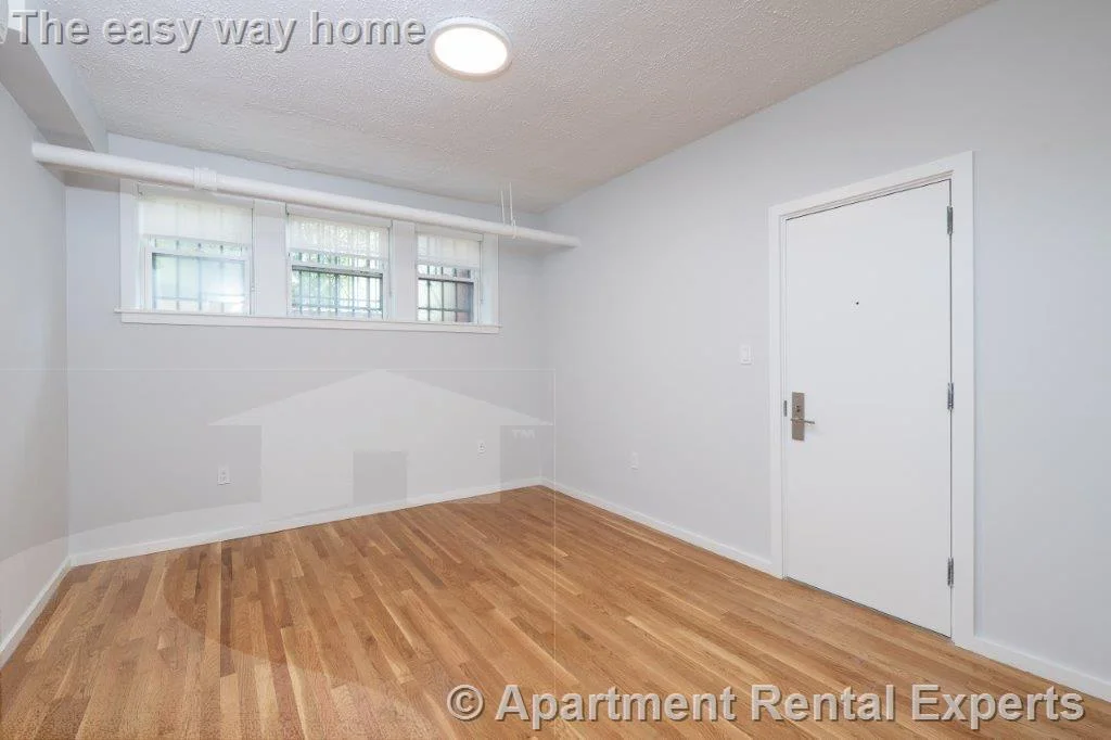 19 Forest St, Porter Square