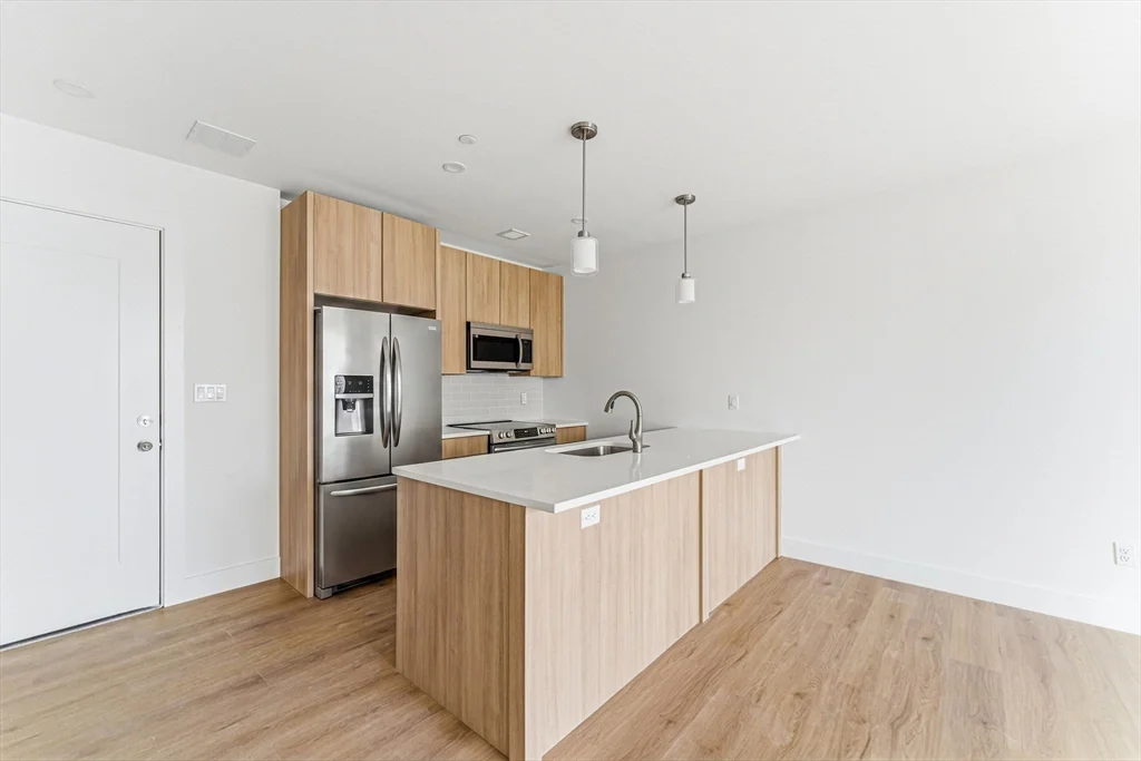 1035 Commonwealth Ave, Allston
