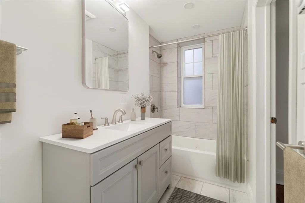 321 Tappan St, Aspinwall Hill