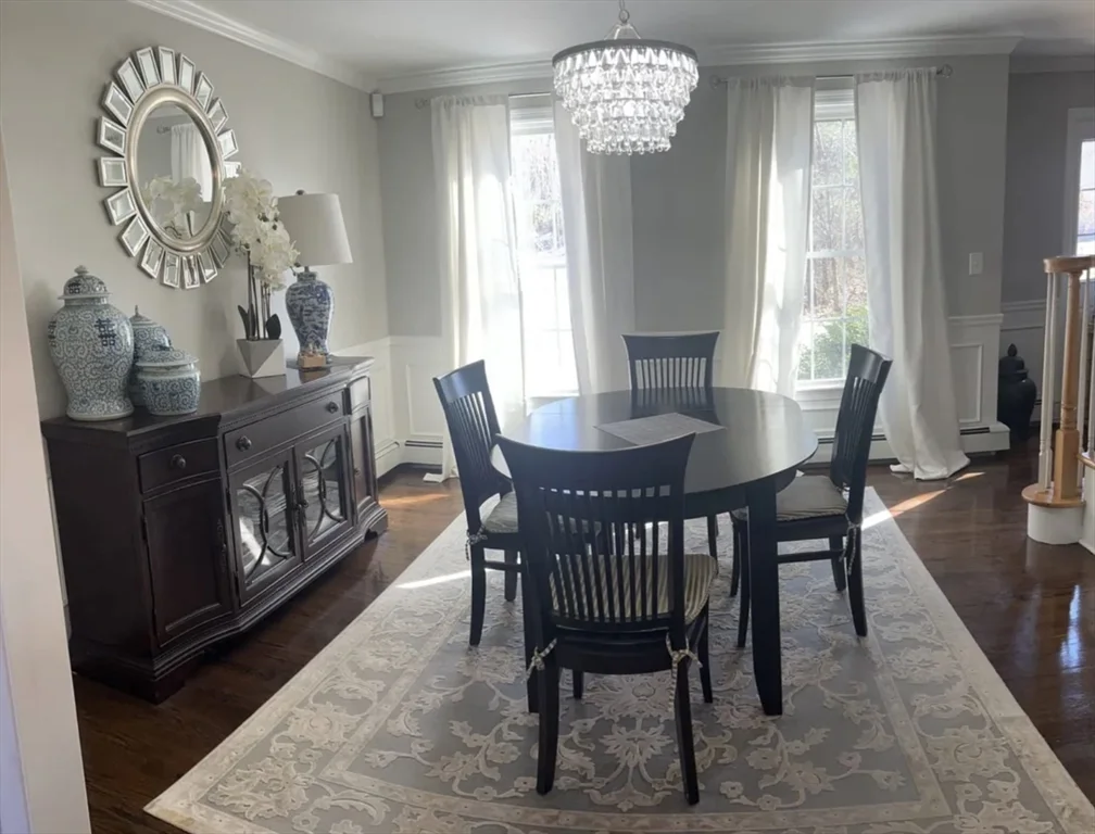 21 Shubert Rd, East Weymouth