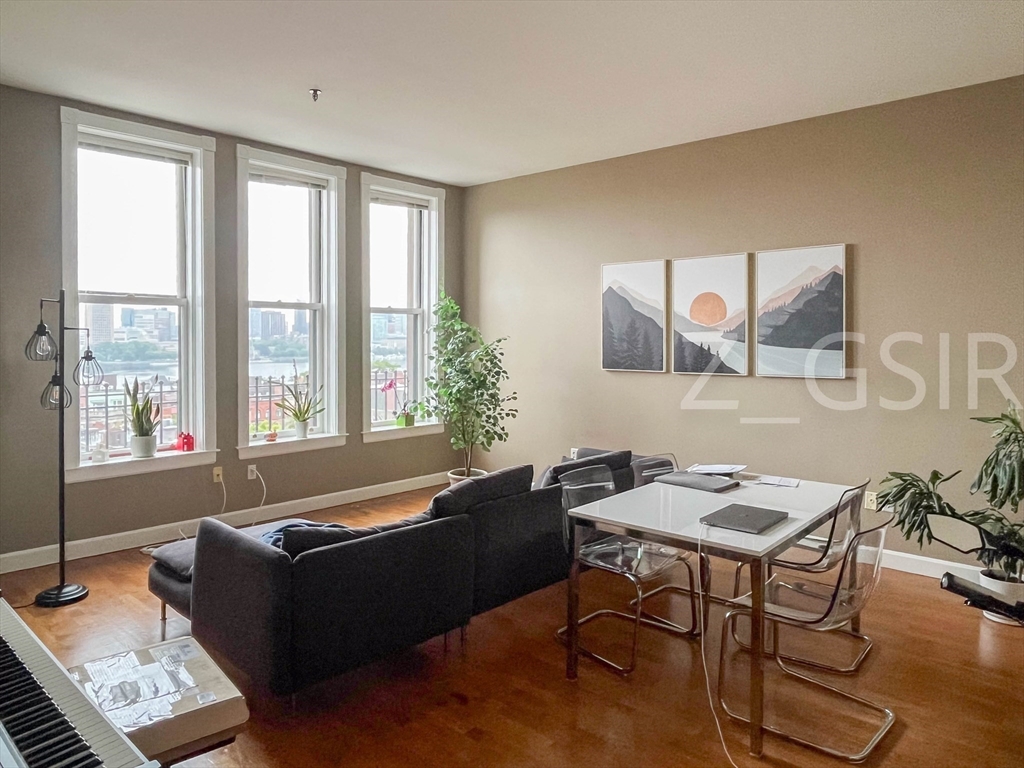 416 Marlborough St, Back Bay