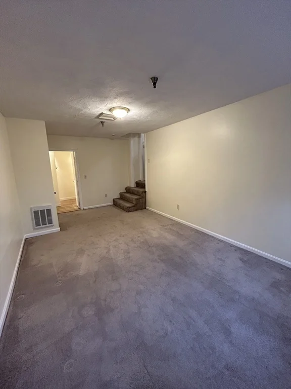 185 Main St, Marlborough