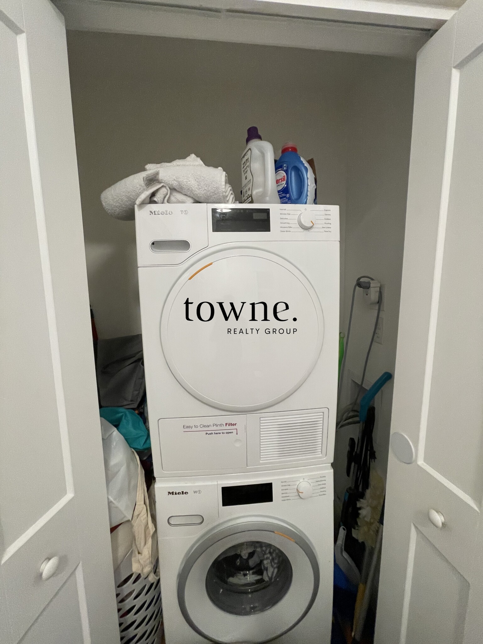 100 Queensberry St, Fenway