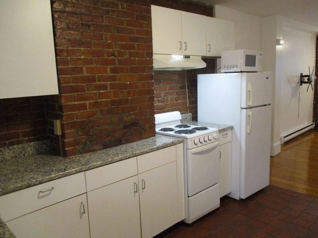 15 Appleton St, South End