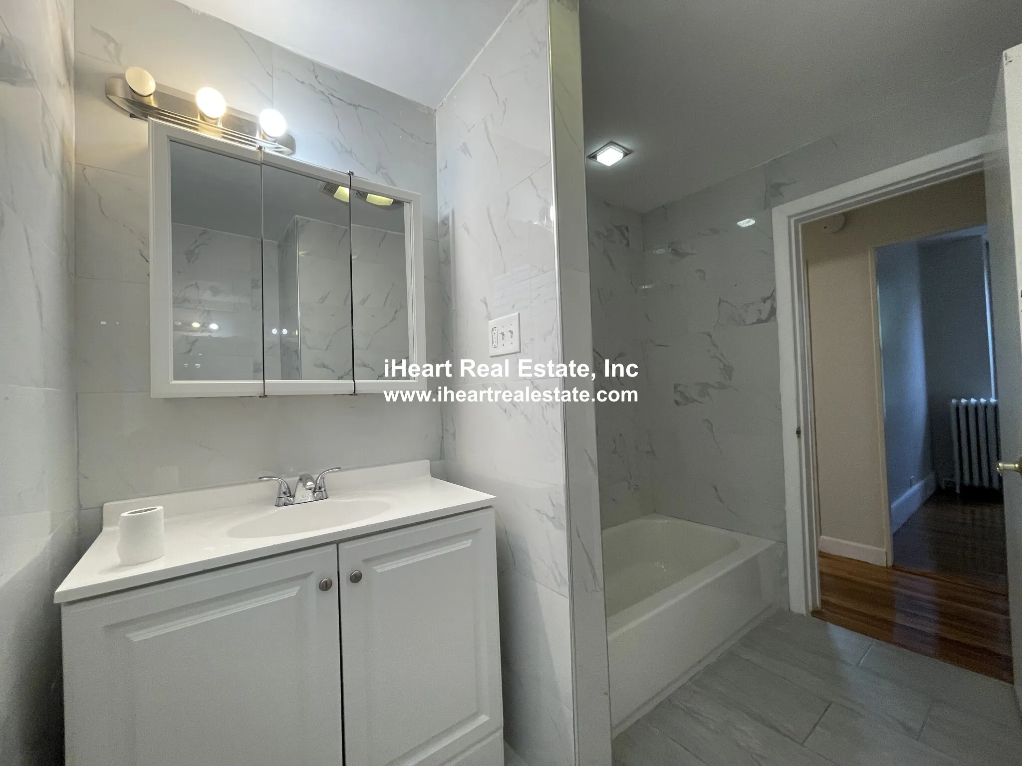 338 K St, South Boston