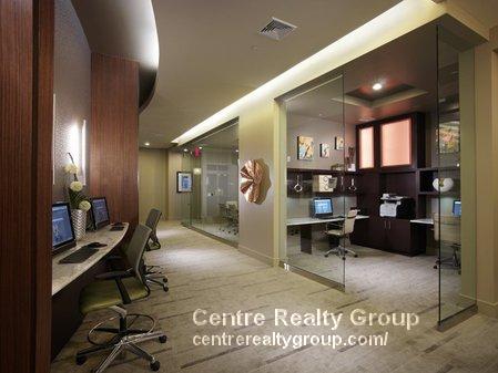 300 2nd Ave, West End