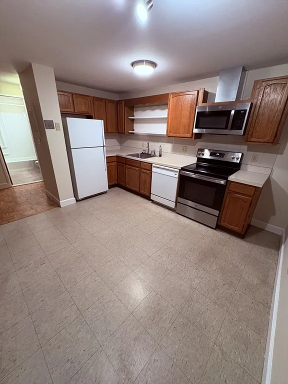 99 Fulton St, North End