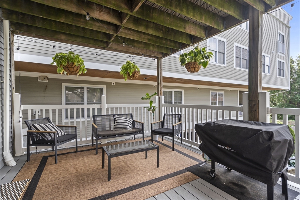 2 Kemp St, South Boston