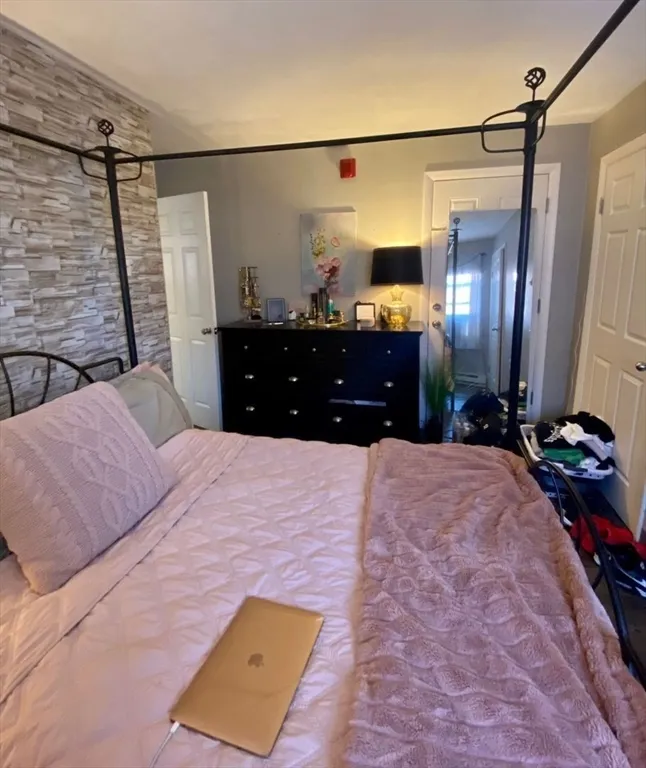 300 Meridian St, Central Square