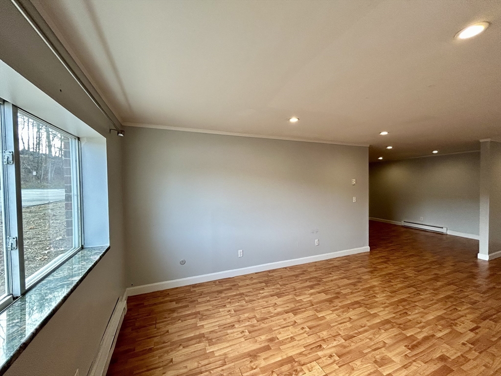 9 Weld St, Framingham