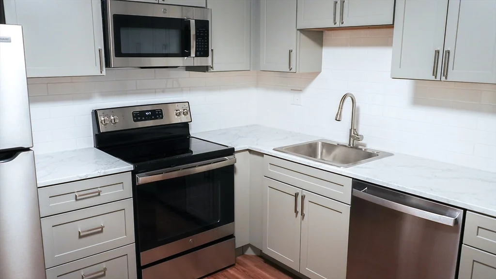 1321 Worcester Rd, Framingham