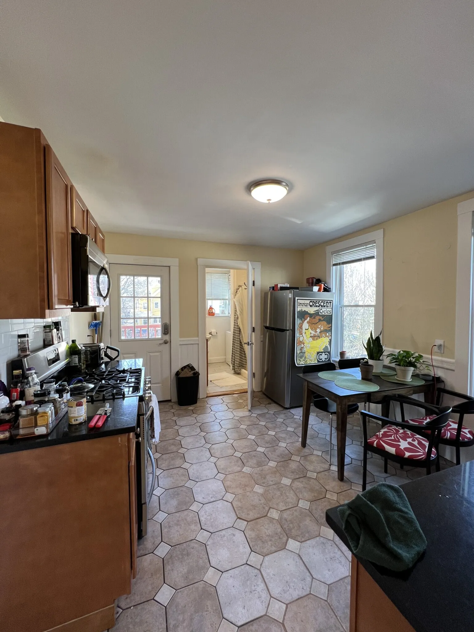 176 Elm St, North Cambridge