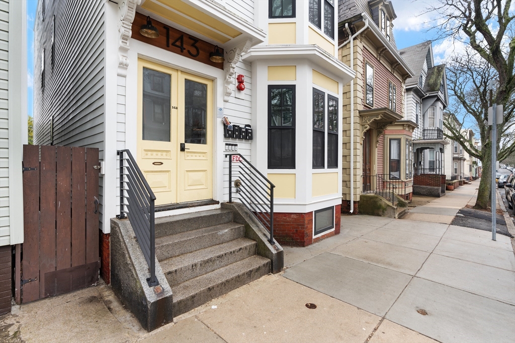 143 Trenton St, East Boston
