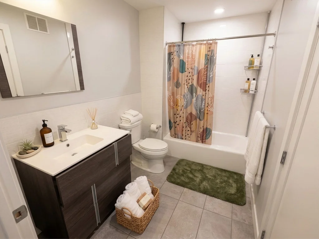 44-48 Medford St, Union Square