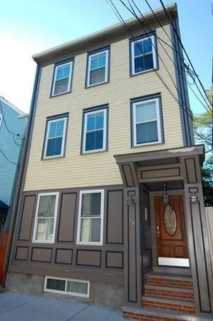 10 Mitchell St, South Boston