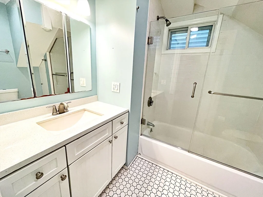 242 Princeton St, East Boston