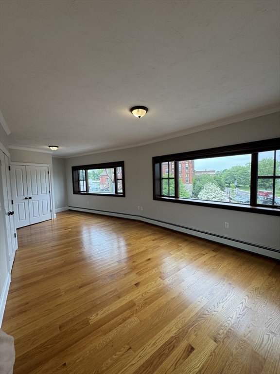 105 Pleasant St, South Weymouth