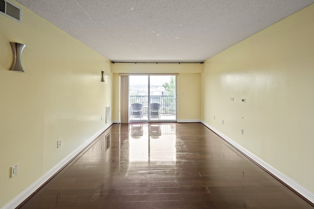 79 Waite St Ext, Malden