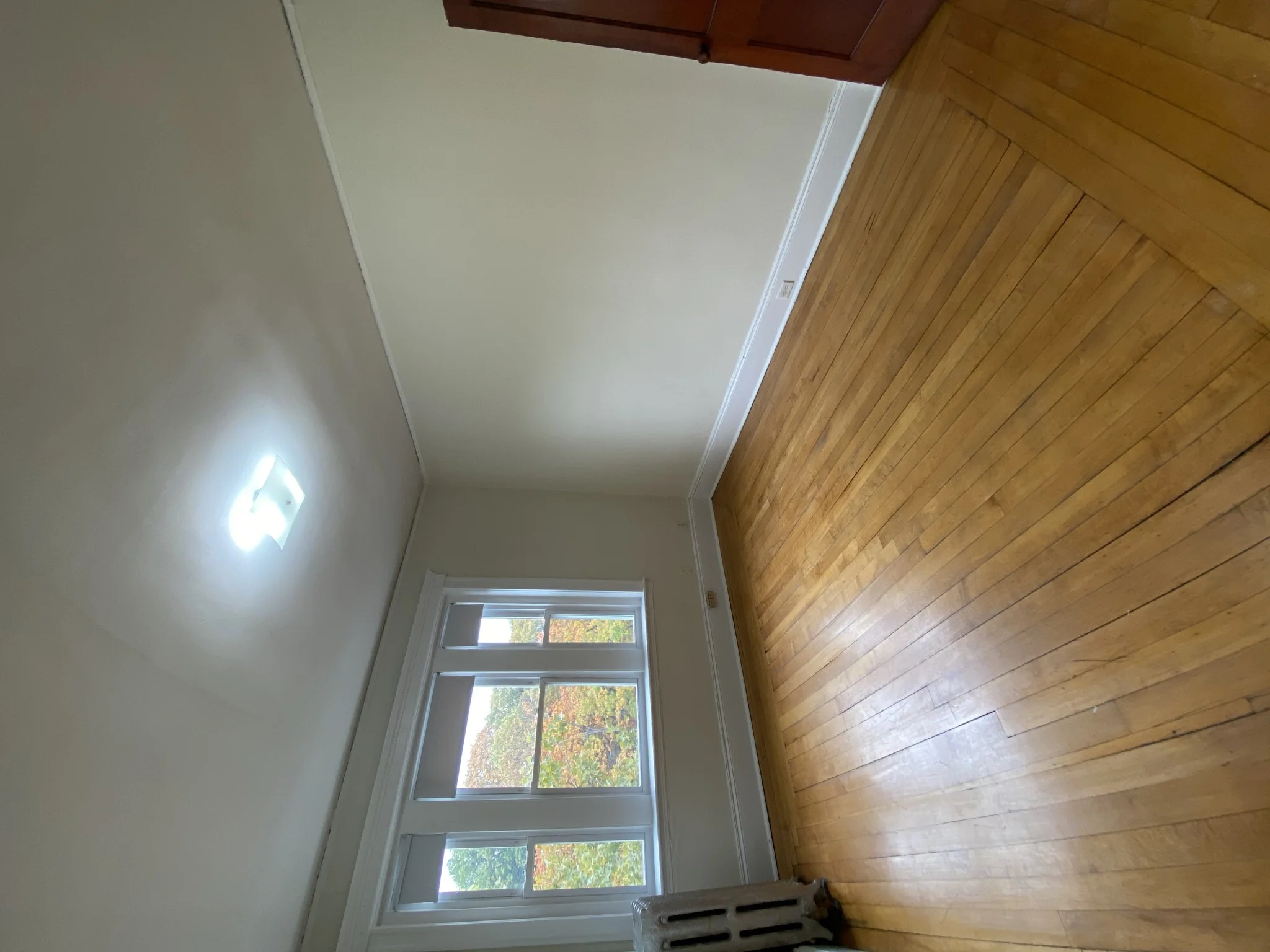 1822 Beacon St, Brookline