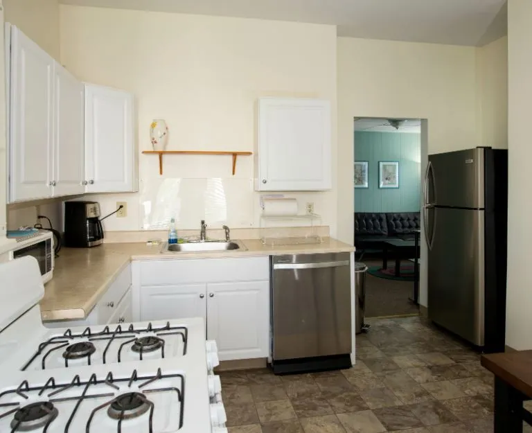 42 Everett St, East Boston