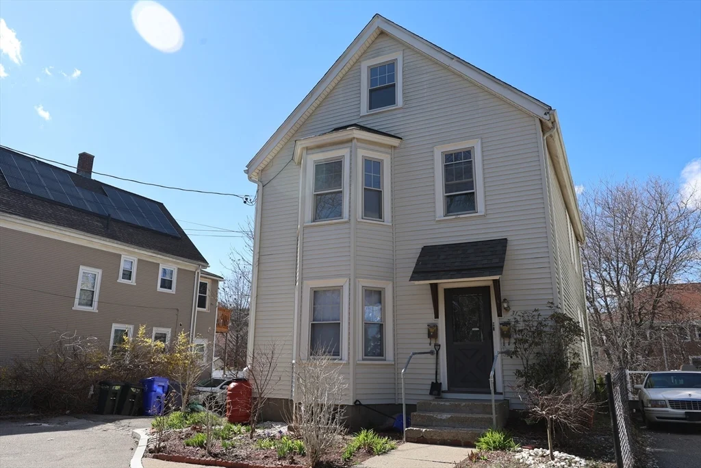 31 June St, Roslindale