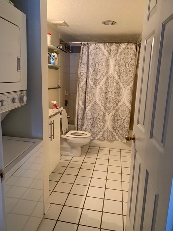 59 Brainerd Rd, Brighton