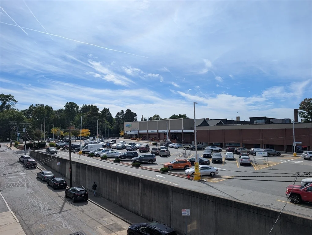 35 Homer Ave, West Cambridge