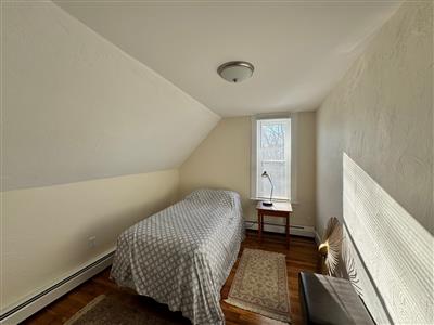 47 Orchard St, Medford