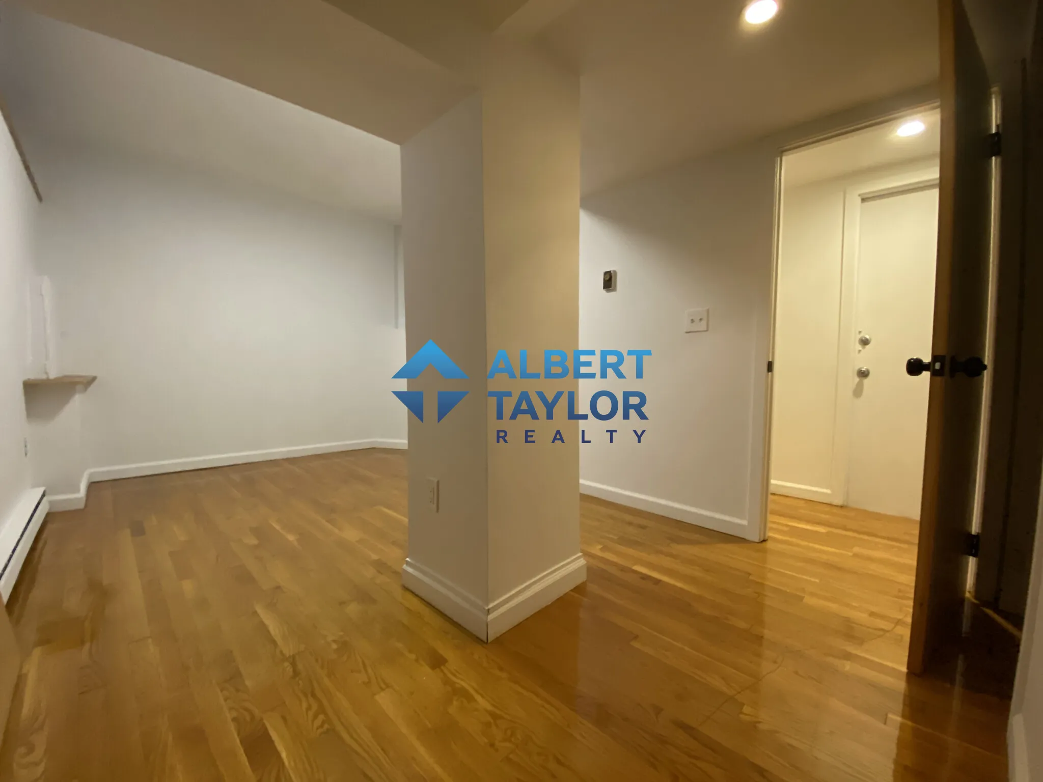 90 Bynner St, Jamaica Plain