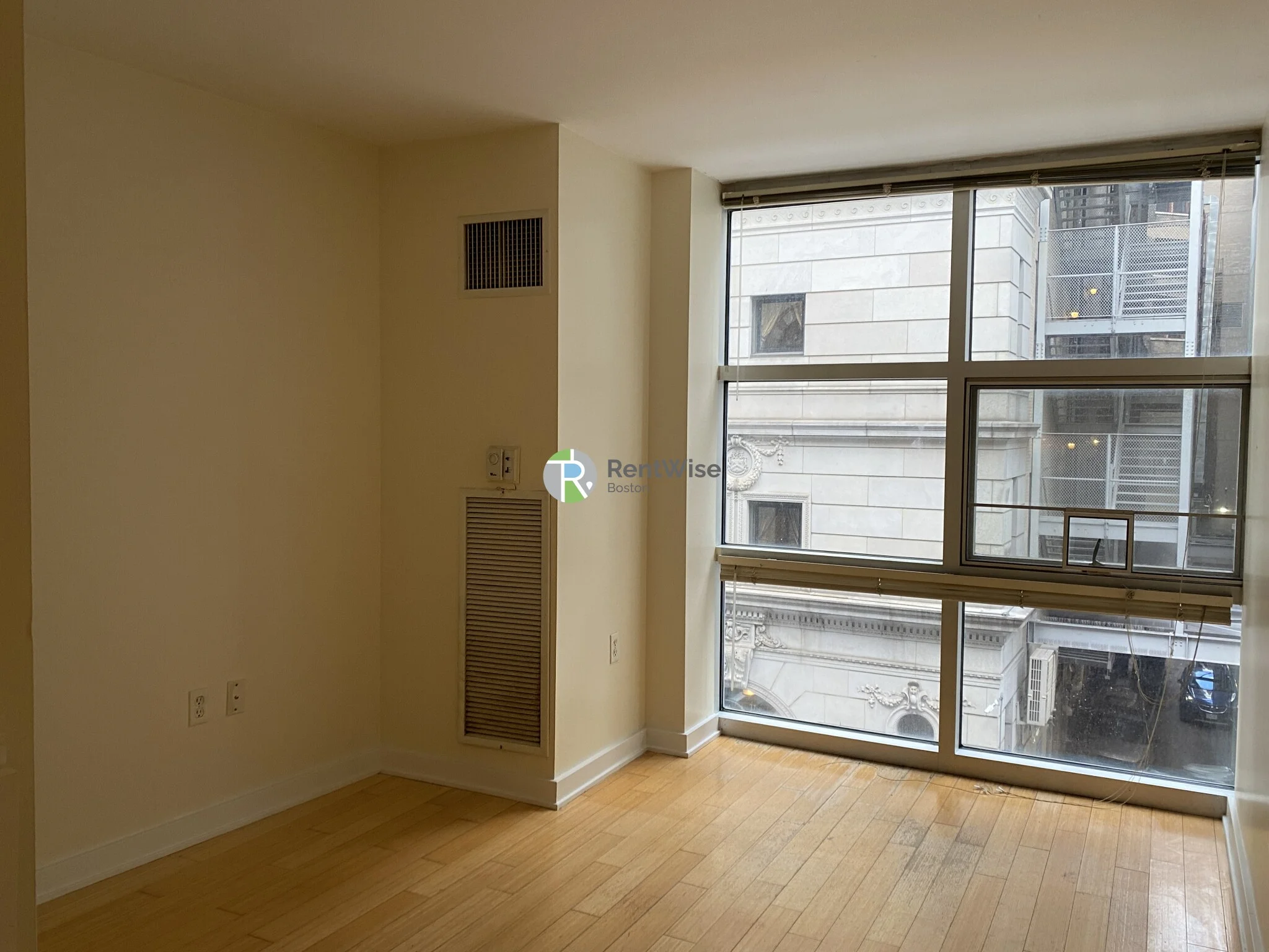 40 Boylston St, Downtown