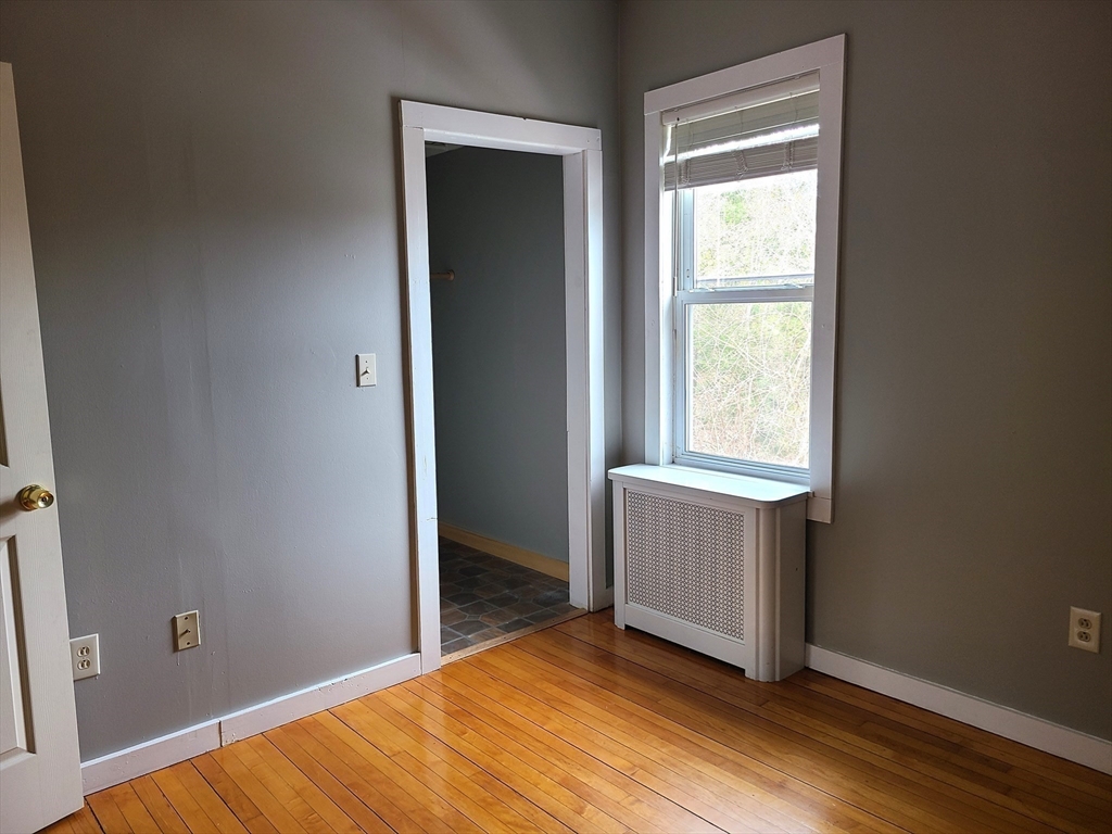 29 Franklin, Whitman