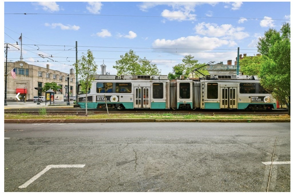 60 Babcock St, North Brookline