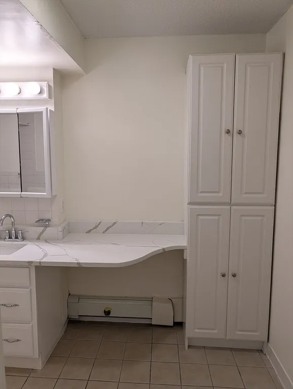 130 Bowdoin St, Beacon Hill