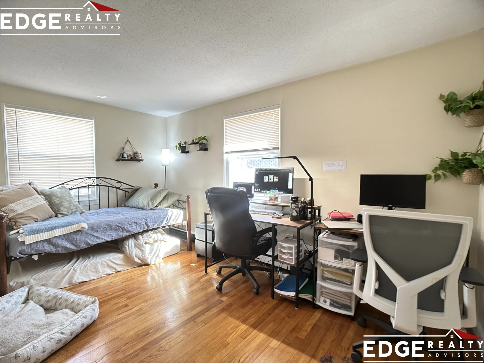 18 Anselm Ter, Brighton