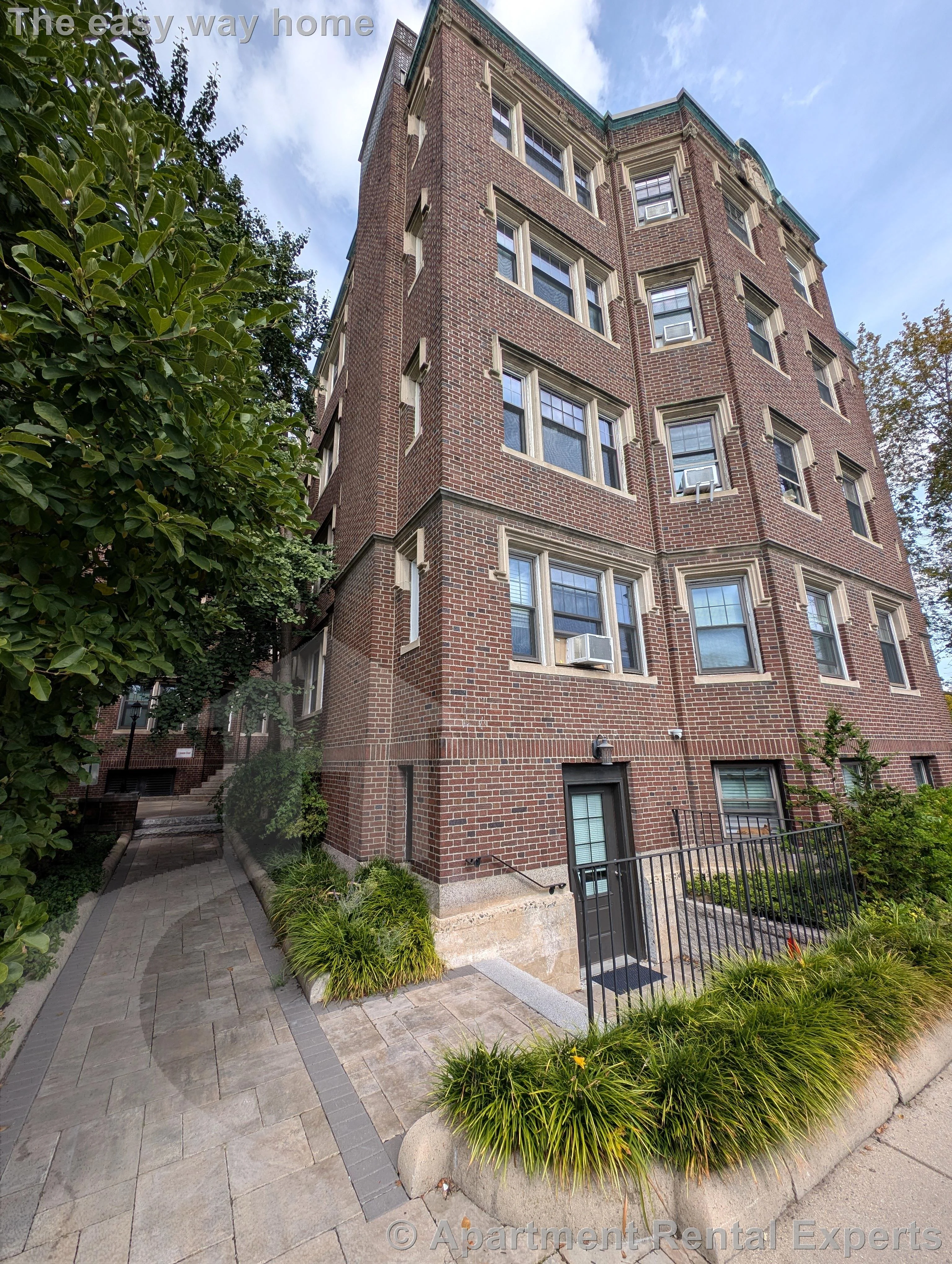 3 Linnaean St, Porter Square