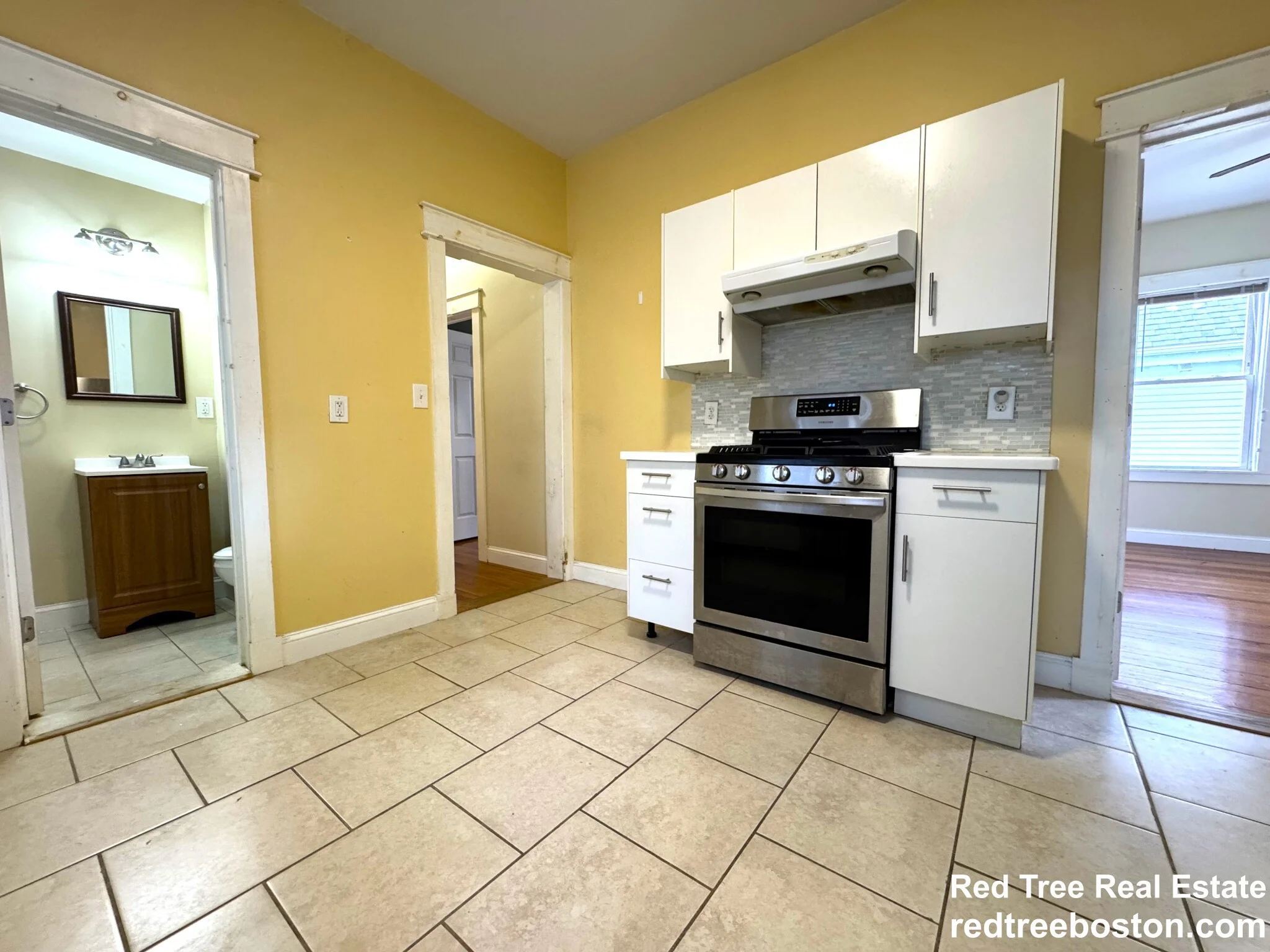24 Weld Hill St, Jamaica Plain