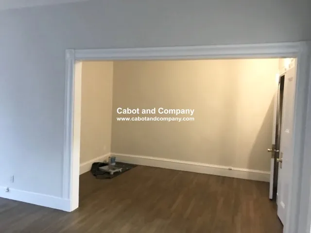 475 Beacon St, Back Bay